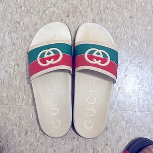 I’m selling my dad shoes because he went to prison